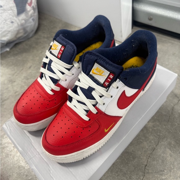Nike Red and Blue Sneakers - Picture 2 of 5